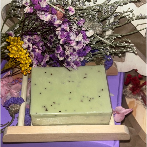 Temp sold out Face soap for large pores, blackheads, & for skin care - Picture 6 of 9